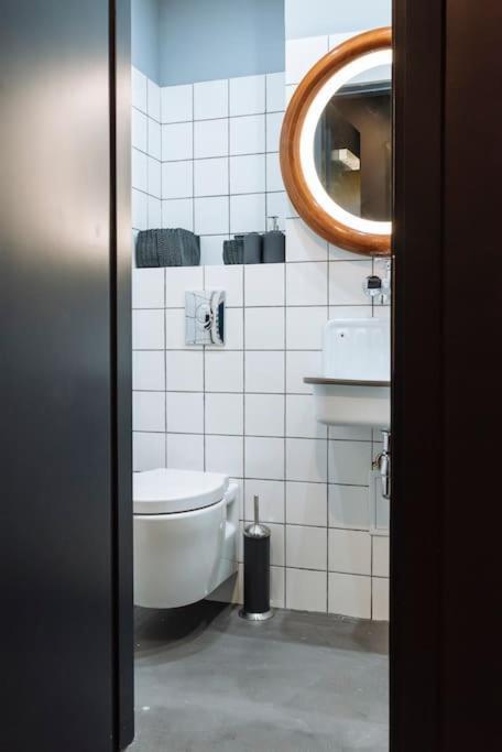 Luxury Downtown Apartment Bucureşti Exterior foto